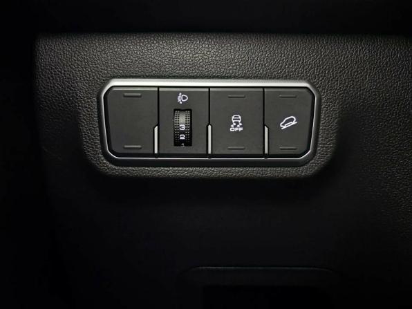 Haval M6 II с пробегом 2024 года, цена 1 795 000 рублей, 40165 км, внедорожник, Автокод Объявления