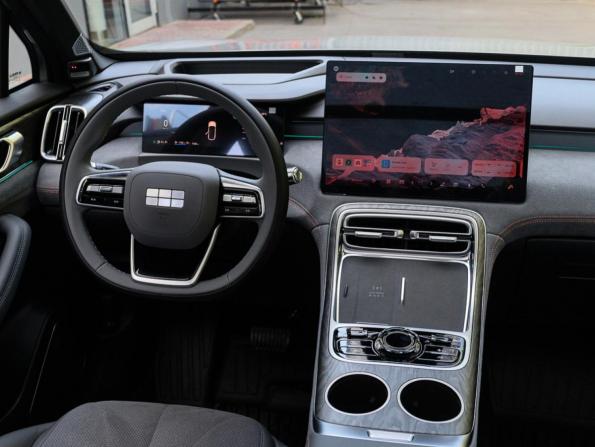 Geely Galaxy M7 с пробегом 2026 года, цена 4 300 000 рублей, 84 км, внедорожник, Автокод Объявления