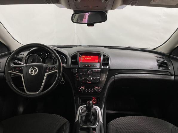 Opel Insignia I с пробегом 2012 года, цена 750 000 рублей, 300241 км, седан, Автокод Объявления