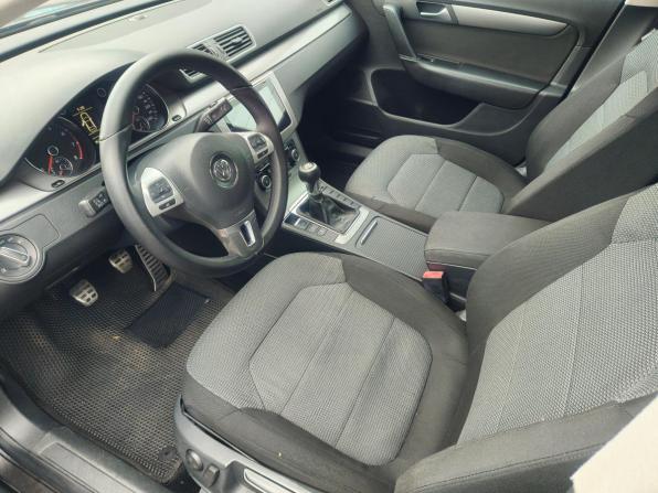 Volkswagen Passat B7 с пробегом 2011 года, цена 1 008 900 рублей, 257848 км, седан, Автокод Объявления