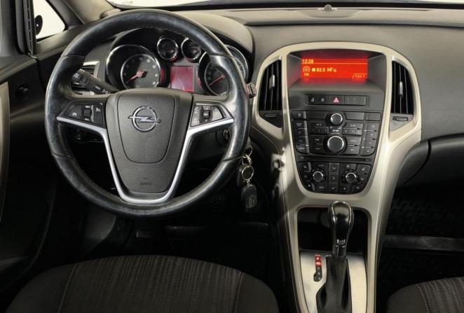Opel Astra H Рестайлинг с пробегом 2011 года, цена 690 000 рублей, 160000 км, хэтчбек, Автокод Объявления