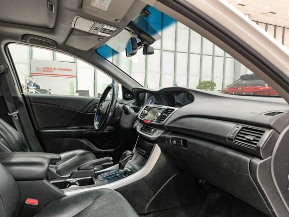 Honda Accord IX с пробегом 2013 года, цена 1 299 000 рублей, 243256 км, седан, Автокод Объявления