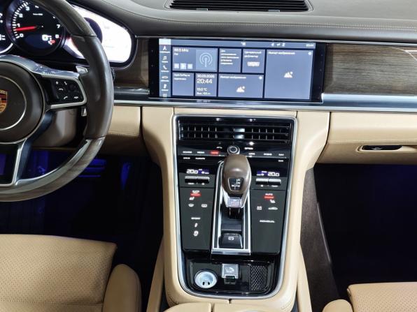 Porsche Panamera II с пробегом 2017 года, цена 4 995 000 рублей, 124511 км, лифтбек, Автокод Объявления