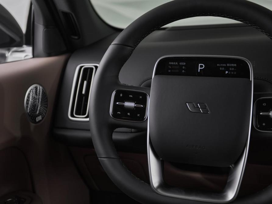 Li Auto (Lixiang) L7 I Рестайлинг Москва  - изображение 17