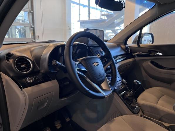Chevrolet Orlando I с пробегом 2013 года, цена 846 000 рублей, 269337 км, компактвэн, Автокод Объявления
