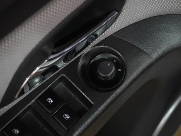 Chevrolet Cruze I Рестайлинг с пробегом 2013 года, цена 999 000 рублей, 161333 км, хэтчбек, Автокод Объявления