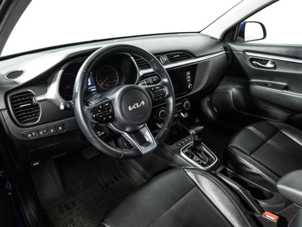 Kia Rio IV Рестайлинг с пробегом 2021 года, цена 1 829 585 рублей, 49942 км, седан, Автокод Объявления