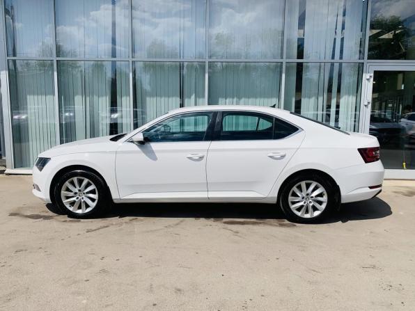 Skoda Superb III с пробегом 2017 года, цена 1 850 000 рублей, 172205 км, лифтбек, Автокод Объявления