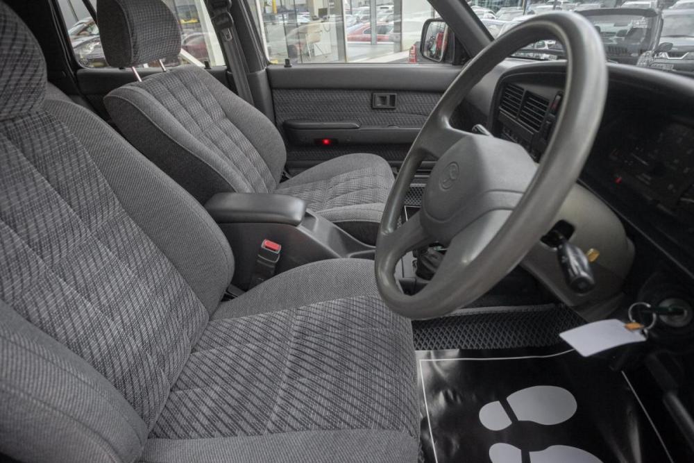 Toyota Hilux Surf II Рестайлинг Иркутск  - изображение 10