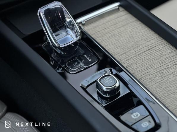 Новый Volvo XC60 II Рестайлинг 2 2026 года, цена 10 490 000 рублей, внедорожник, Автокод Объявления