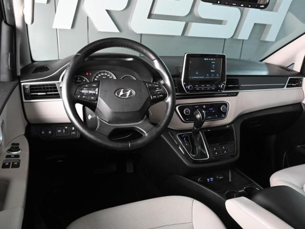 Hyundai Grand Starex I Рестайлинг 2 с пробегом 2019 года, цена 4 399 000 рублей, 100974 км, минивэн, Автокод Объявления