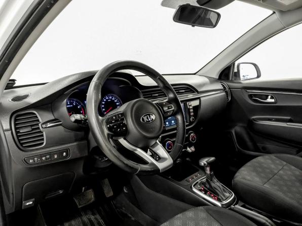 Kia Rio IV с пробегом 2018 года, цена 1 650 000 рублей, 58526 км, хэтчбек, Автокод Объявления