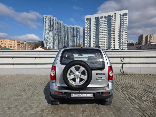 Chevrolet Niva I Рестайлинг с пробегом 2015 года, цена 480 000 рублей, 184000 км, внедорожник, Автокод Объявления