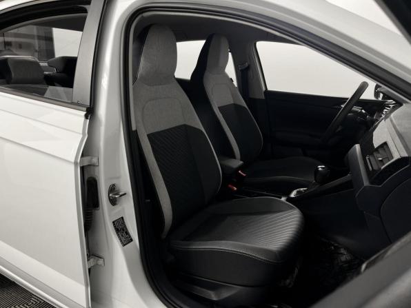 Volkswagen Lavida XR с пробегом 2025 года, цена 2 099 900 рублей, 37363 км, седан, Автокод Объявления