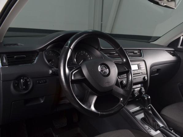 Skoda Octavia III (A7) с пробегом 2013 года, цена 1 404 997 рублей, 213505 км, лифтбек, Автокод Объявления