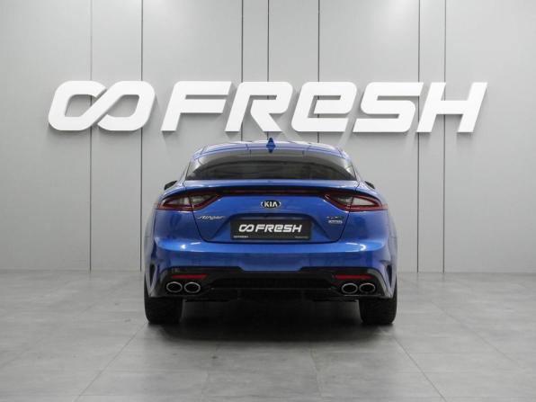 Kia Stinger I с пробегом 2018 года, цена 2 195 000 рублей, 86153 км, лифтбек, Автокод Объявления