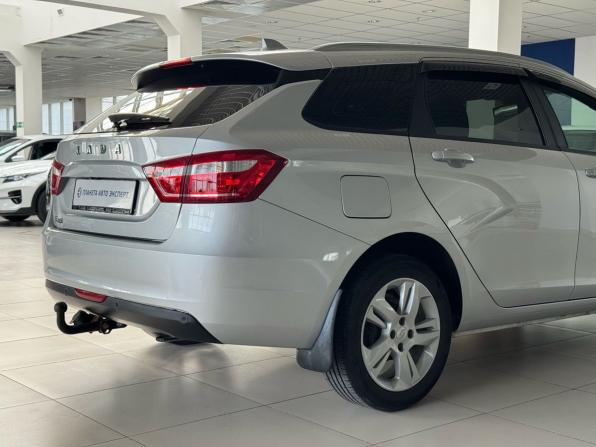 Lada (ВАЗ) Vesta I с пробегом 2022 года, цена 1 096 000 рублей, 107451 км, универсал, Автокод Объявления