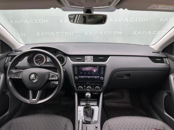 Skoda Octavia III (A7) Рестайлинг с пробегом 2018 года, цена 2 140 000 рублей, 73830 км, лифтбек, Автокод Объявления