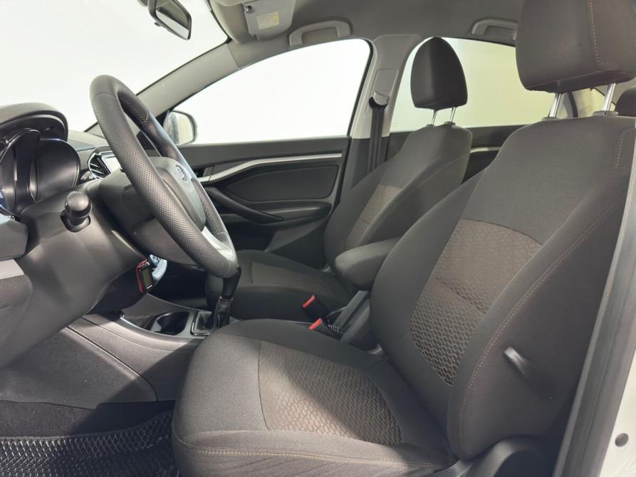 Lada (ВАЗ) Vesta I Великий Новгород  - изображение 8