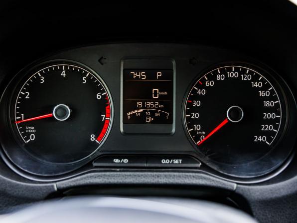 Volkswagen Polo V Рестайлинг с пробегом 2017 года, цена 1 078 000 рублей, 191352 км, седан, Автокод Объявления
