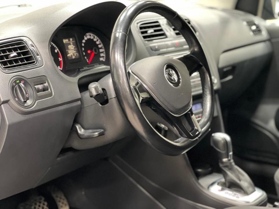 Volkswagen Polo V Рестайлинг Кемерово  - изображение 14