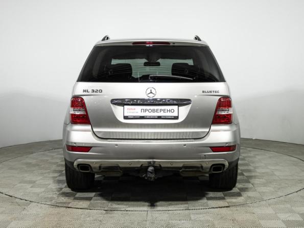 Mercedes-Benz M-Класс II (W164) Рестайлинг с пробегом 2009 года, цена 1 489 585 рублей, 193571 км, внедорожник, Автокод Объявления
