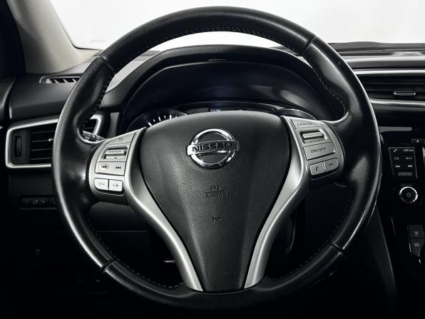 Nissan Qashqai II с пробегом 2016 года, цена 1 290 000 рублей, 207565 км, внедорожник, Автокод Объявления