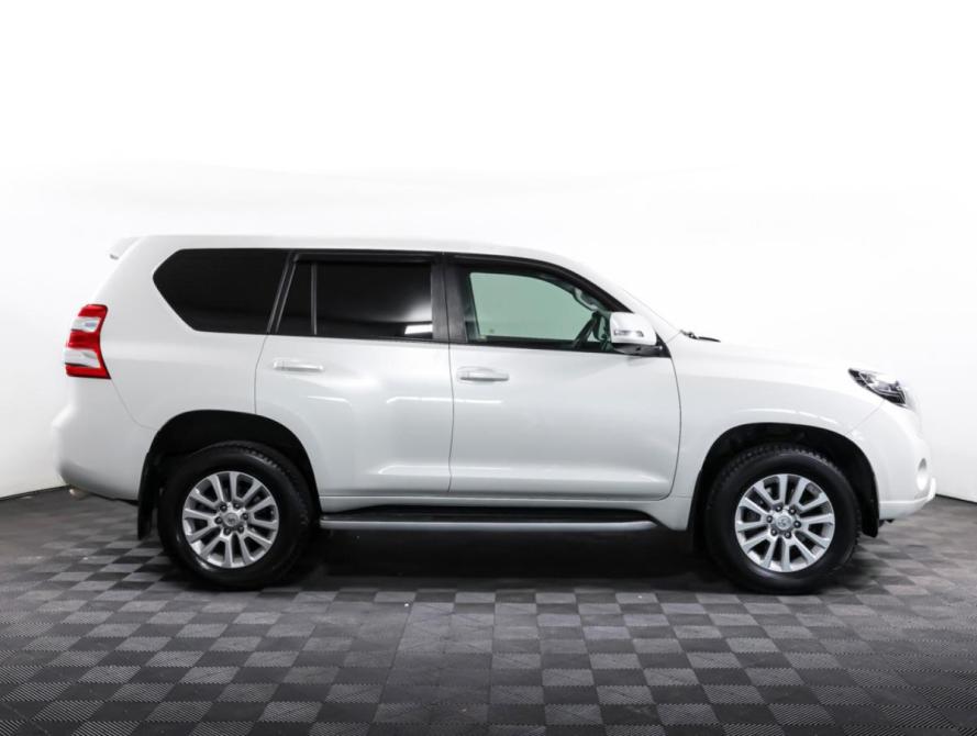 Toyota Land Cruiser Prado 150 Series Рестайлинг 1 Москва  - изображение 4