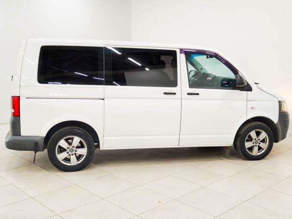 Volkswagen Caravelle T5 Рестайлинг с пробегом 2012 года, цена 1 369 000 рублей, 382396 км, минивэн, Автокод Объявления