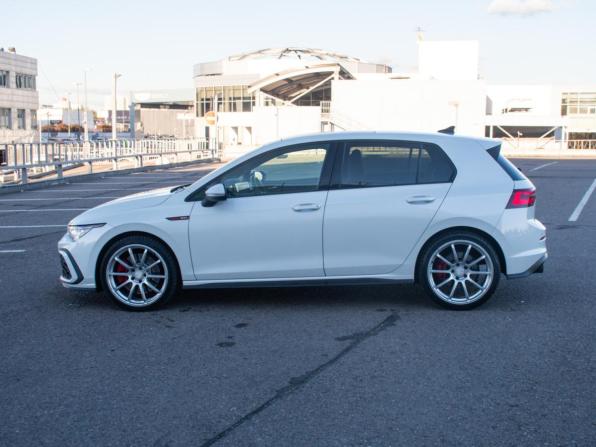 Volkswagen Golf GTI VIII с пробегом 2021 года, цена 3 488 000 рублей, 109140 км, хэтчбек, Автокод Объявления