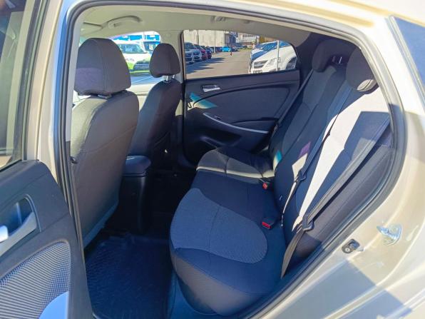 Hyundai Solaris I с пробегом 2013 года, цена 699 995 рублей, 177215 км, седан, Автокод Объявления