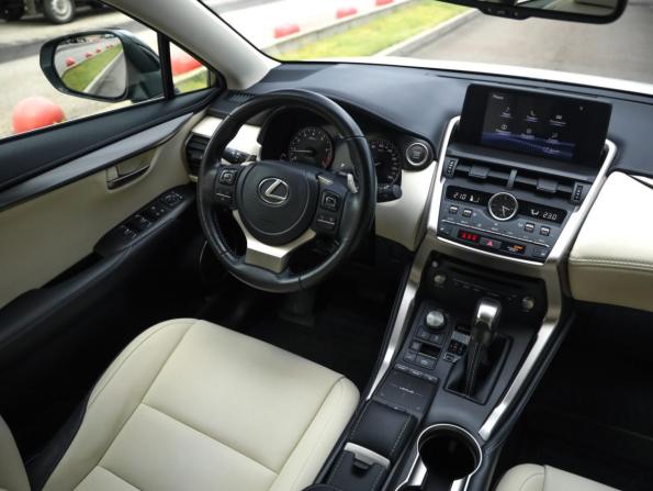 Lexus NX I Рестайлинг с пробегом 2020 года, цена 3 599 000 рублей, 77800 км, внедорожник, Автокод Объявления