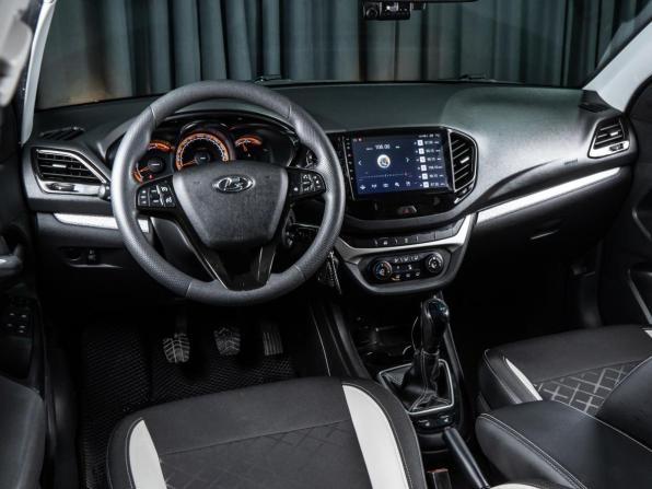 Lada (ВАЗ) Vesta I с пробегом 2022 года, цена 1 299 000 рублей, 52674 км, универсал, Автокод Объявления