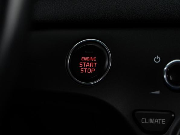 Kia Sportage IV Рестайлинг с пробегом 2021 года, цена 2 249 999 рублей, 124646 км, внедорожник, Автокод Объявления