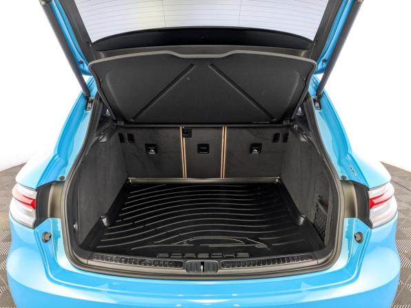 Porsche Macan I Рестайлинг с пробегом 2020 года, цена 7 355 000 рублей, 7648 км, внедорожник, Автокод Объявления