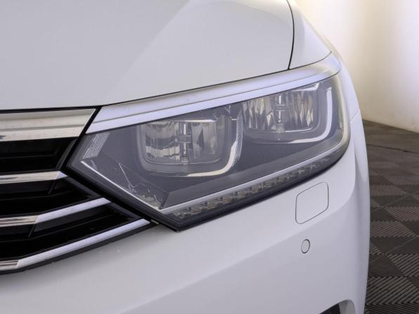 Volkswagen Passat B8 с пробегом 2019 года, цена 2 090 000 рублей, 116847 км, седан, Автокод Объявления