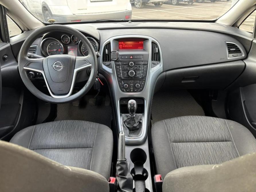 Opel Astra J Рестайлинг Альметьевск  - изображение 14