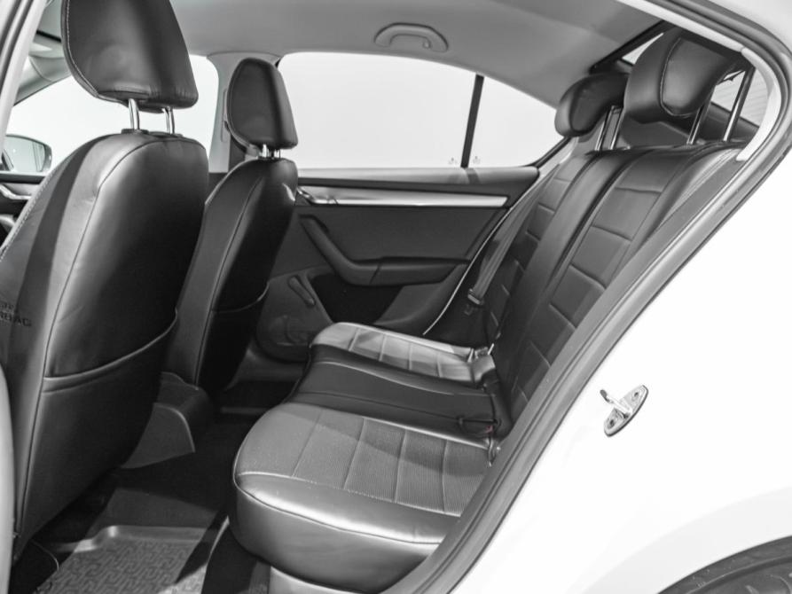 Skoda Octavia III (A7) Екатеринбург  - изображение 14