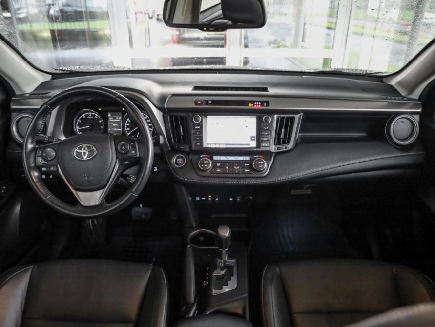 Toyota RAV4 IV (XA40) Рестайлинг Санкт-Петербург  - изображение 11