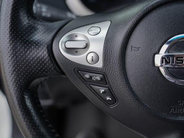 Nissan Juke I с пробегом 2013 года, цена 1 190 000 рублей, 127051 км, внедорожник, Автокод Объявления