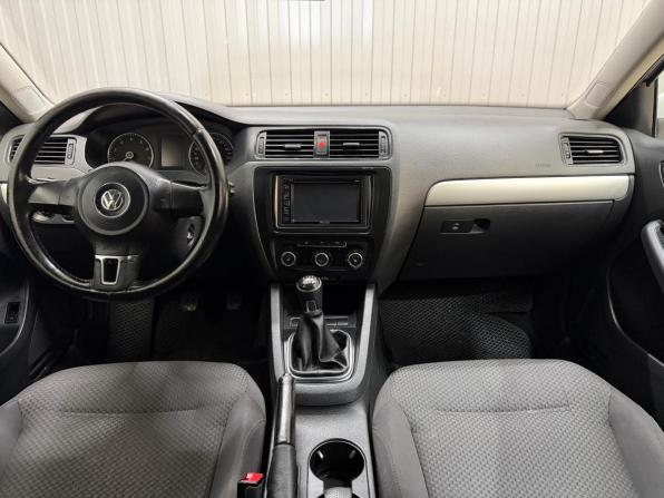 Volkswagen Jetta VI с пробегом 2012 года, цена 750 000 рублей, 182228 км, седан, Автокод Объявления