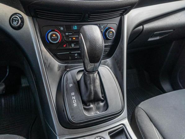 Ford Kuga II Рестайлинг с пробегом 2018 года, цена 1 685 000 рублей, 146053 км, внедорожник, Автокод Объявления
