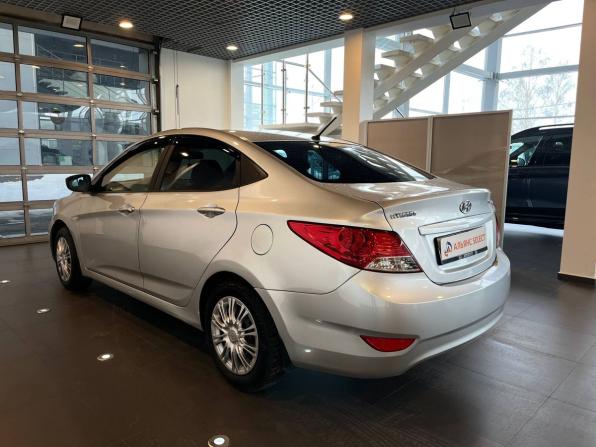 Hyundai Solaris I с пробегом 2012 года, цена 675 000 рублей, 168172 км, седан, Автокод Объявления