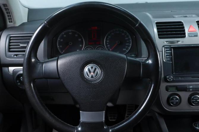 Volkswagen Golf V с пробегом 2007 года, цена 729 000 рублей, 302900 км, хэтчбек, Автокод Объявления