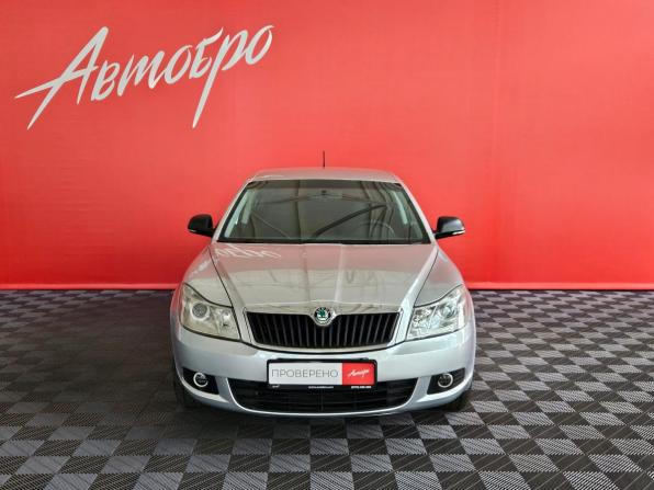 Skoda Octavia II (A5) Рестайлинг с пробегом 2012 года, цена 850 000 рублей, 155514 км, лифтбек, Автокод Объявления
