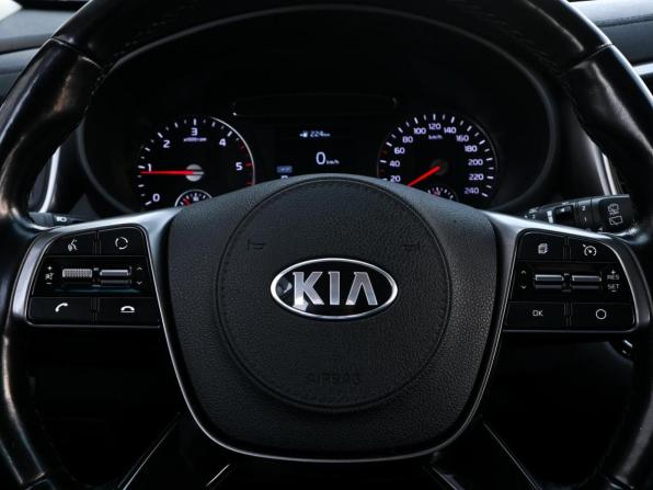Kia Sorento III Prime Рестайлинг с пробегом 2018 года, цена 2 699 000 рублей, 193979 км, внедорожник, Автокод Объявления