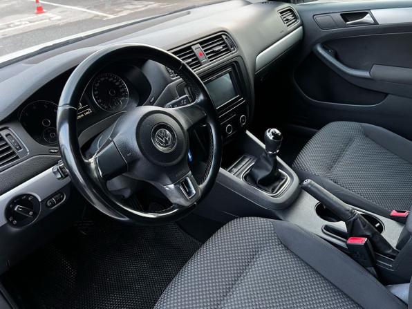 Volkswagen Jetta VI с пробегом 2012 года, цена 857 777 рублей, 222435 км, седан, Автокод Объявления