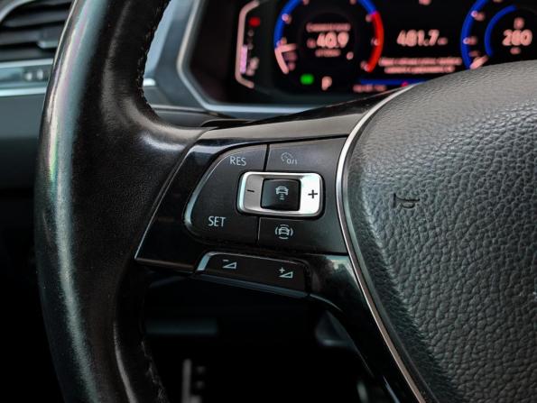 Volkswagen Tiguan II с пробегом 2019 года, цена 2 830 000 рублей, 112605 км, внедорожник, Автокод Объявления