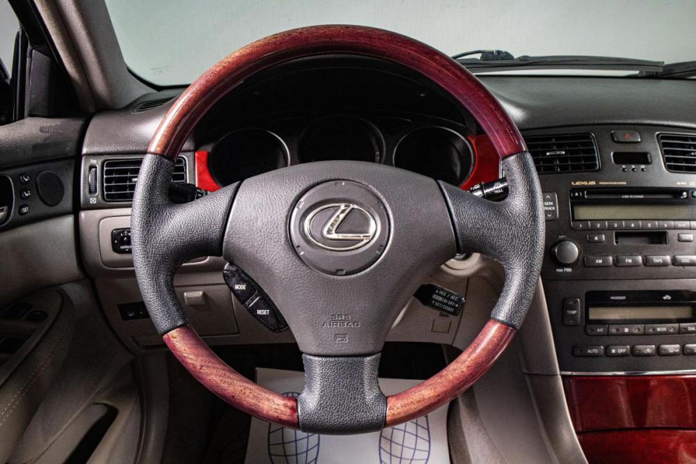 Lexus ES IV Сургут  - изображение 12