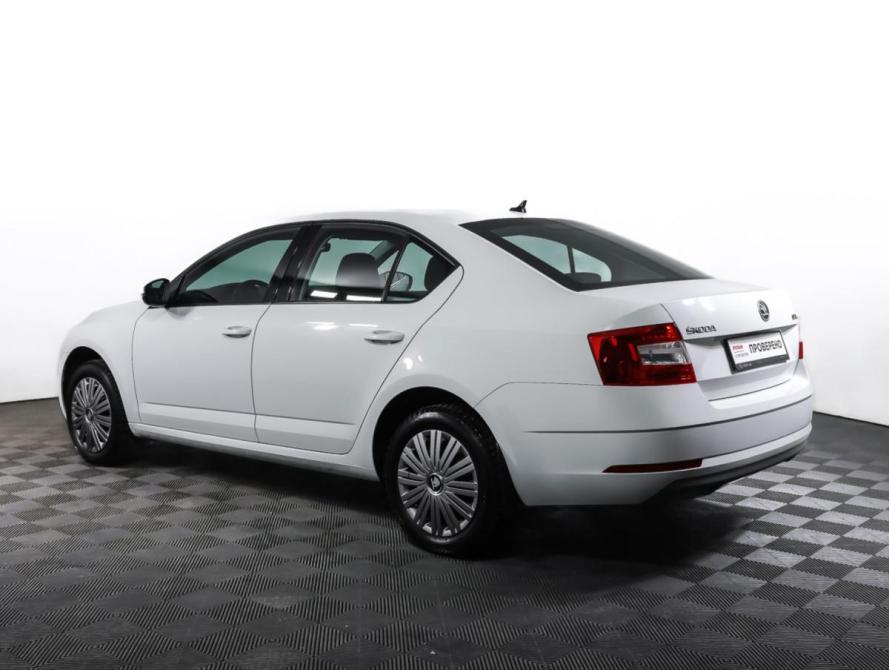 Skoda Octavia III (A7) Рестайлинг Москва  - изображение 7